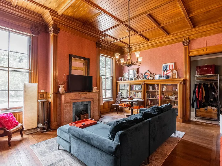 113 Vaughan St #3 — Photo 5