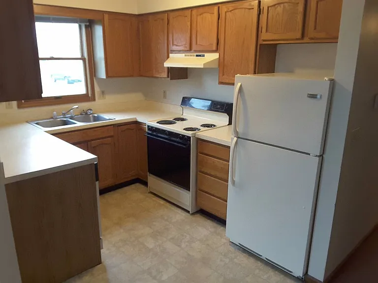 205 Stonewall Ct — Photo 14