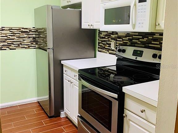 3rd image of 711 Perkins St Unit 1