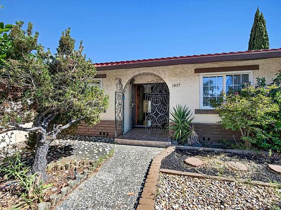 4th image of 1857 Heatherwood Dr