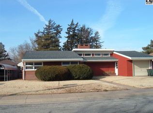 231 Edgeford Dr, Pratt, KS 67124