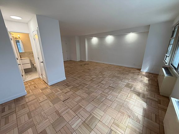 5th image of 155 E 34th St APT 3H