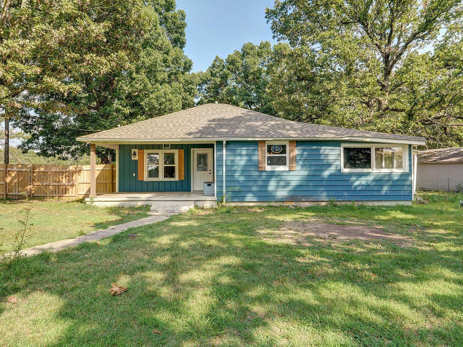 6220 Gateway Drive, Joplin, MO 64804 MLS 60272813 Zillow