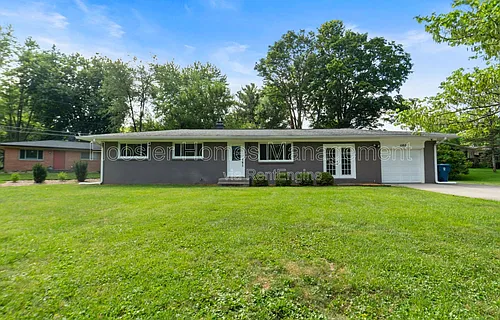 1160 Birnam Woods Trl Photo 1