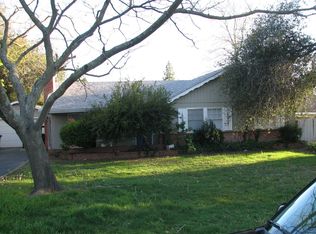 5752 Kenneth Ave, Carmichael, CA 95608