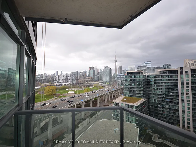 231 Fort York Blvd #1511 — Photo 11