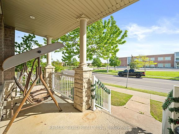 5th image of 261 Mountainash Rd