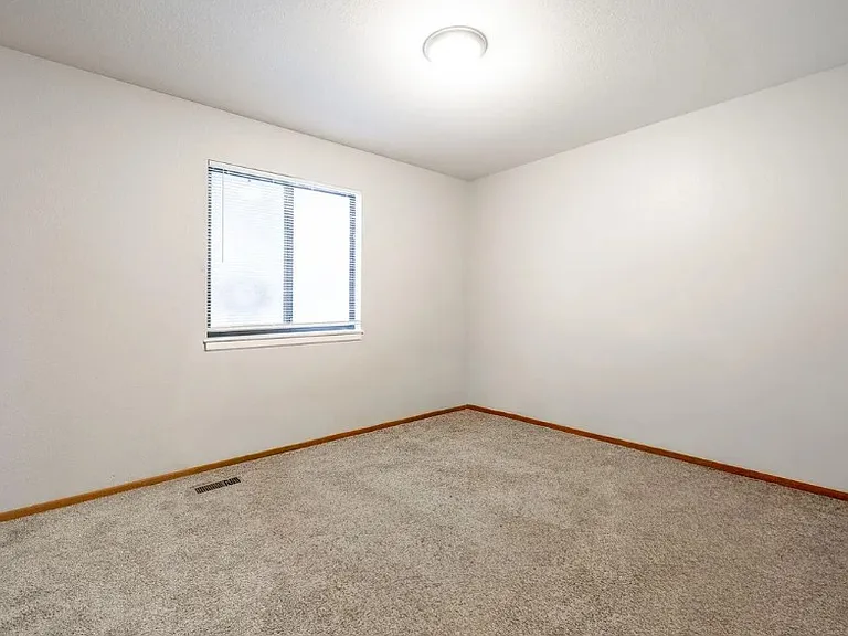 451 Lincoln Ave #3 — Photo 4