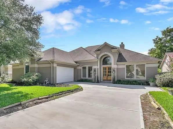 82 Greenview St, Montgomery, TX 77356