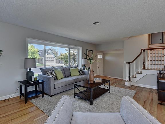 4th image of 2844 Concord Ln