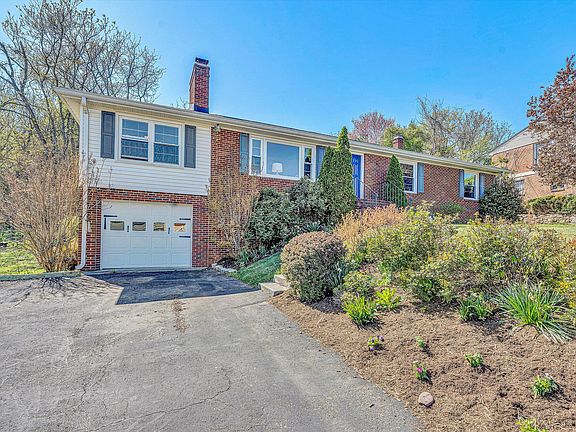 4th image of 2027 Wynmere Dr