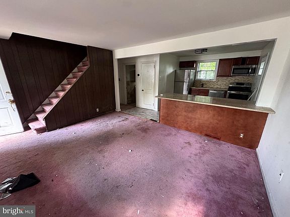4th image of 1336 Bullens Ln
