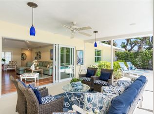 516 Honeysuckle Ln, Vero Beach, FL 32963