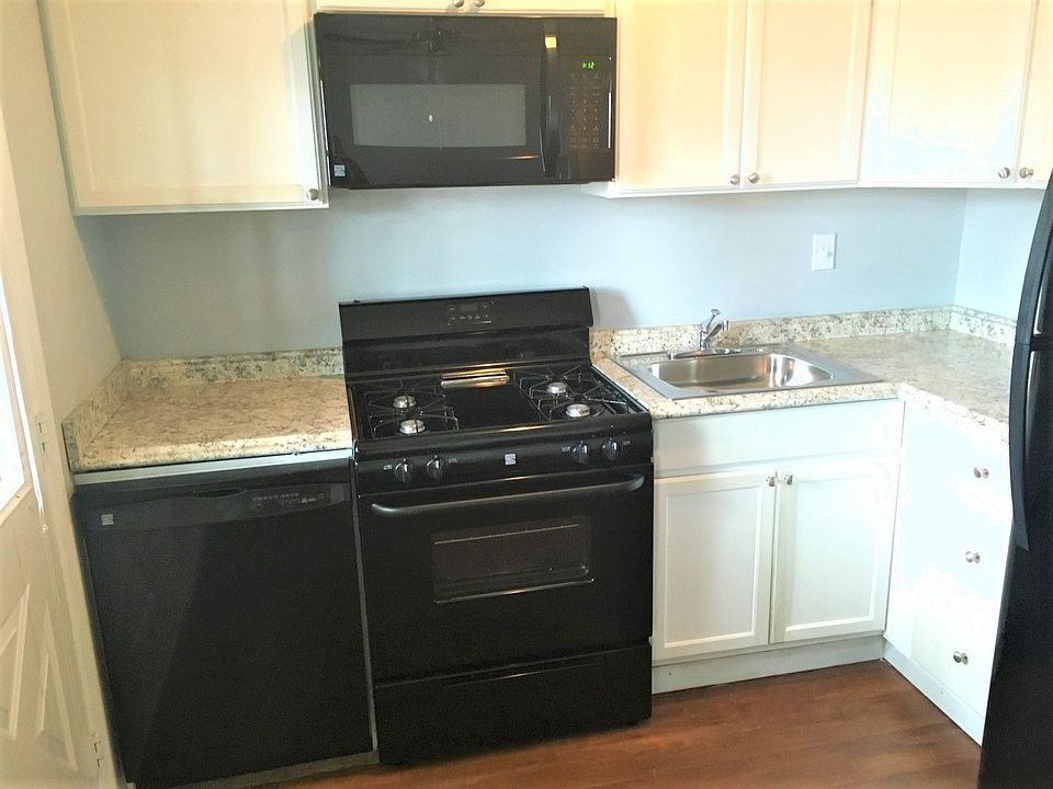 1st image of 1100 Palmwood Pl APT 6