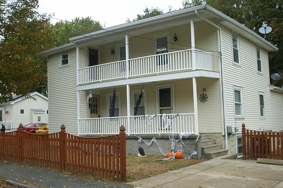 1st image of 31 Essex St
