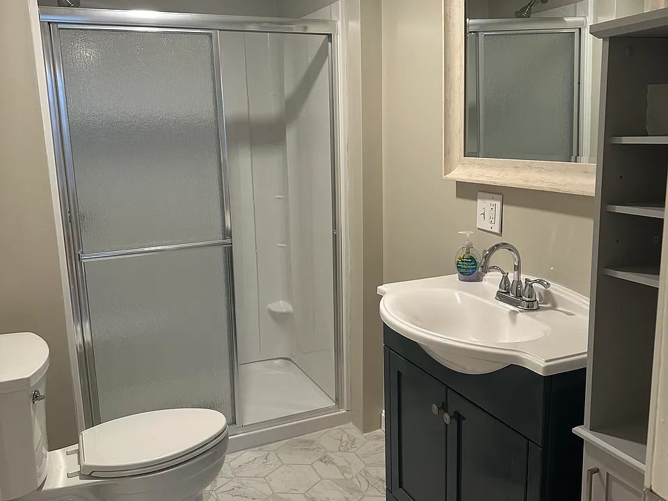 14 Pleasant St #1