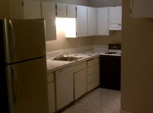 2439 SE River Rd, Hillsboro, OR 97123