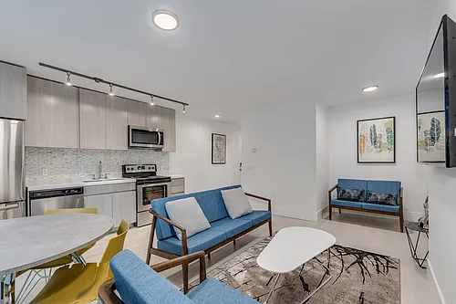 1425 Haro St Photo 1