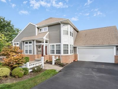 15 Cypress Point Ln, Monroe Township, NJ, 08831