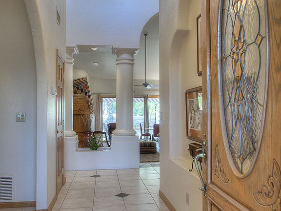 4th image of 10650 N Devlin Cir