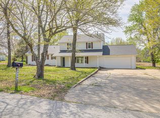 8266 E 485th Rd, Claremore, OK 74019