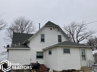 8356 110th St, Thornton, IA 50479