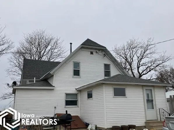 8356 110th St, Thornton, IA 50479