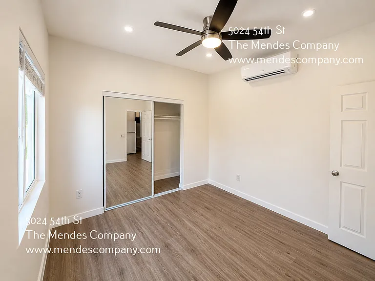 College Rental on 54th St. — Photo 14