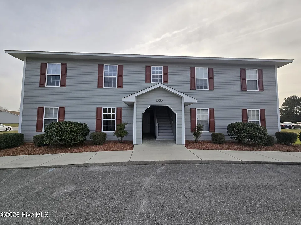 1000 Hammock Ln #3