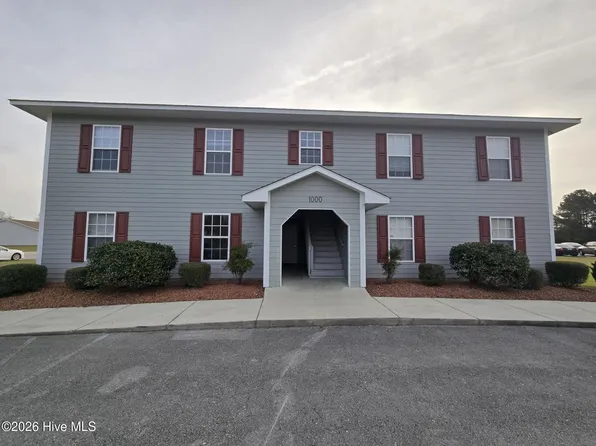 1000 Hammock Ln, Jacksonville, NC