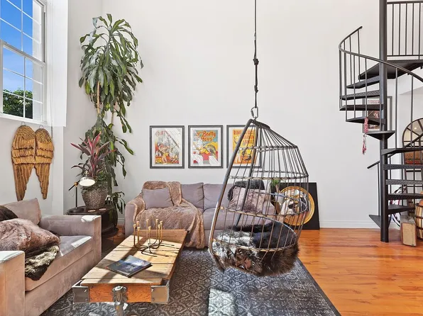 689 Myrtle Ave APT 1C, Brooklyn, NY 11205