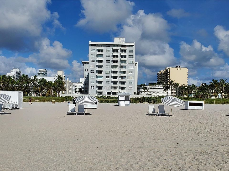 1st image of 465 Ocean Dr APT 220