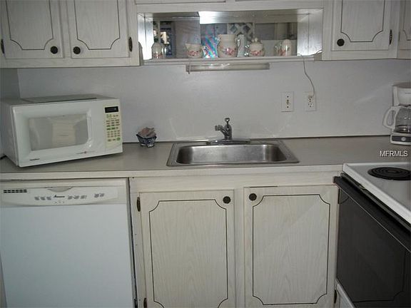 3rd image of 301 Kings Blvd APT 133