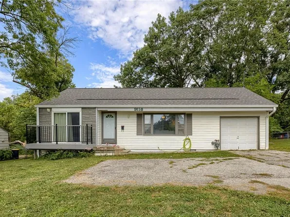 9116 Holmes Rd, Kansas City, MO 64131