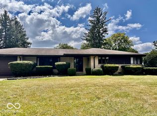 805 E Cooper Rd, Muncie, IN 47303