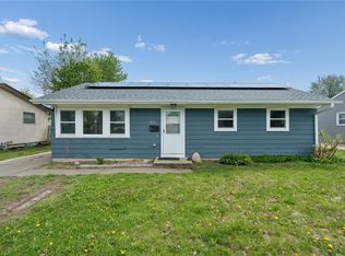 4432 Sherman St NE, Cedar Rapids, IA 52402