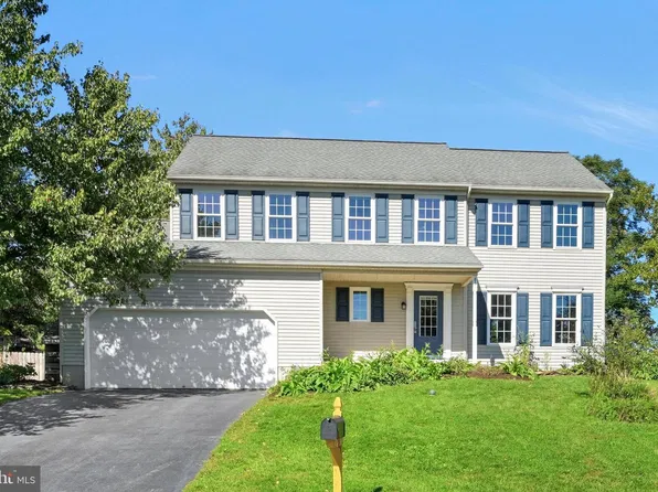 85 Village Spring Ln, Reinholds, PA 17569