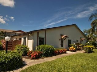 7230 29th Avenue Dr W, Bradenton, FL 34209