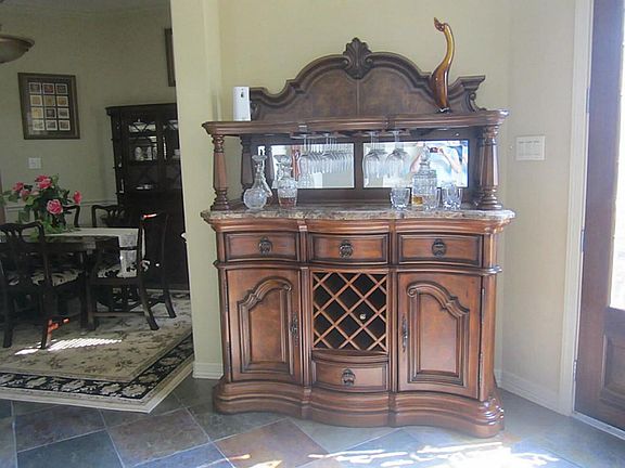 5th image of 703 Pegasus Ln