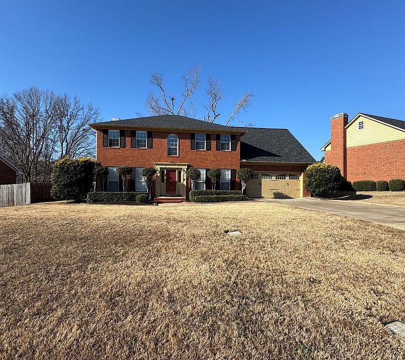 1st image of 4573 Oxford Dr