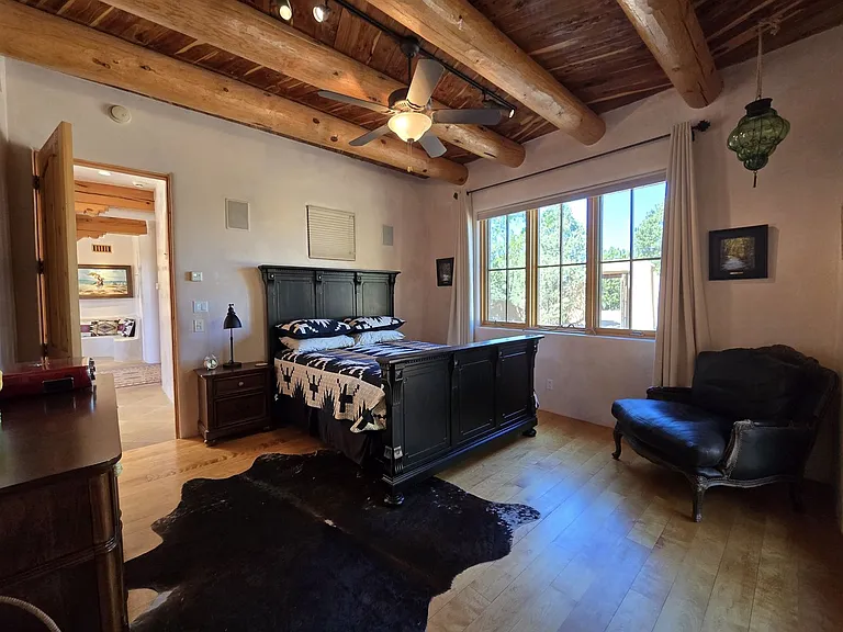 4 Bishops Dome Rd — Photo 18
