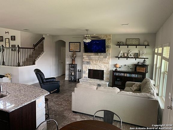 5th image of 500 Saddle Villa