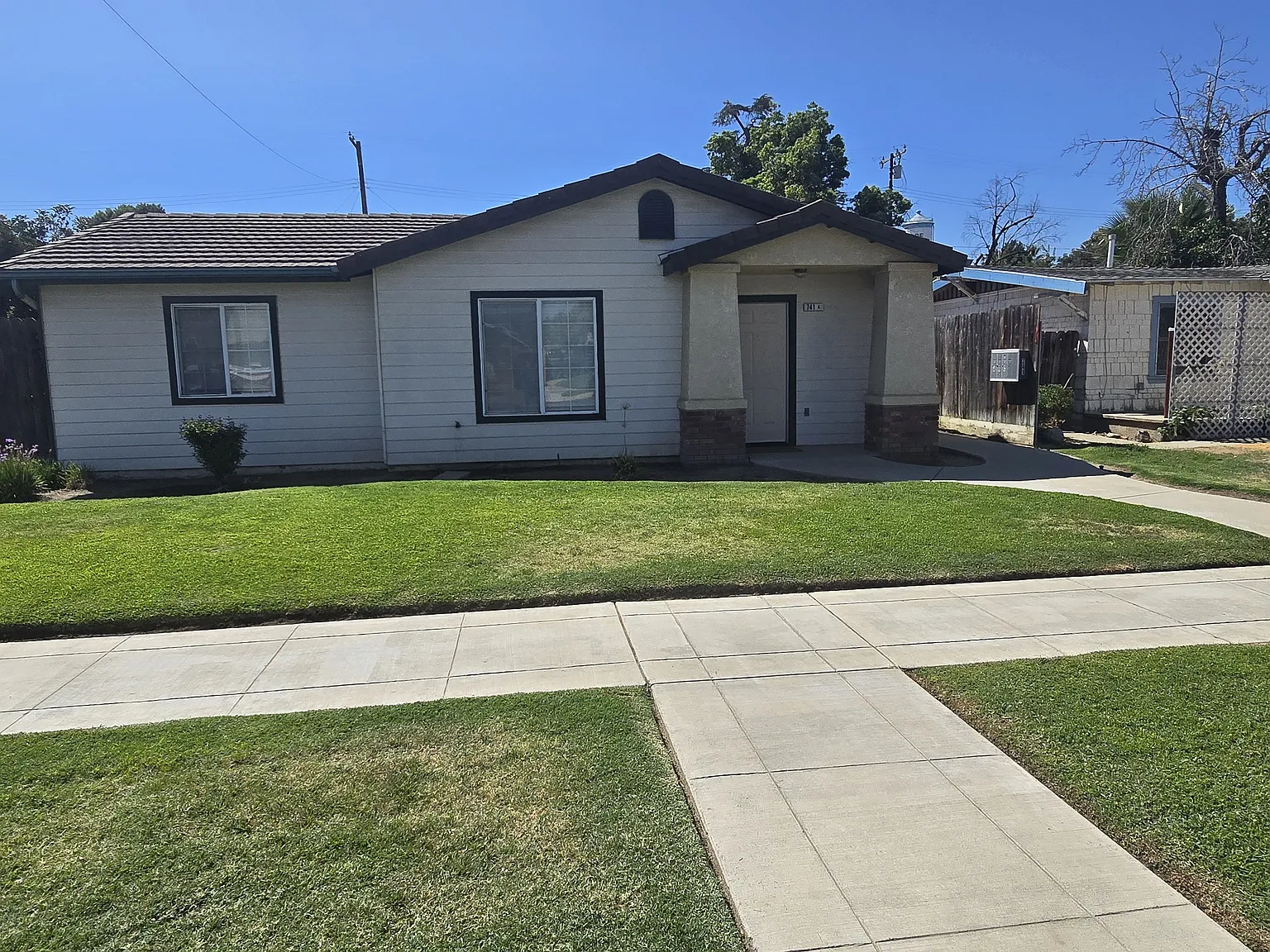 1 bed, 850 sqft, $1,325 — Photo 1