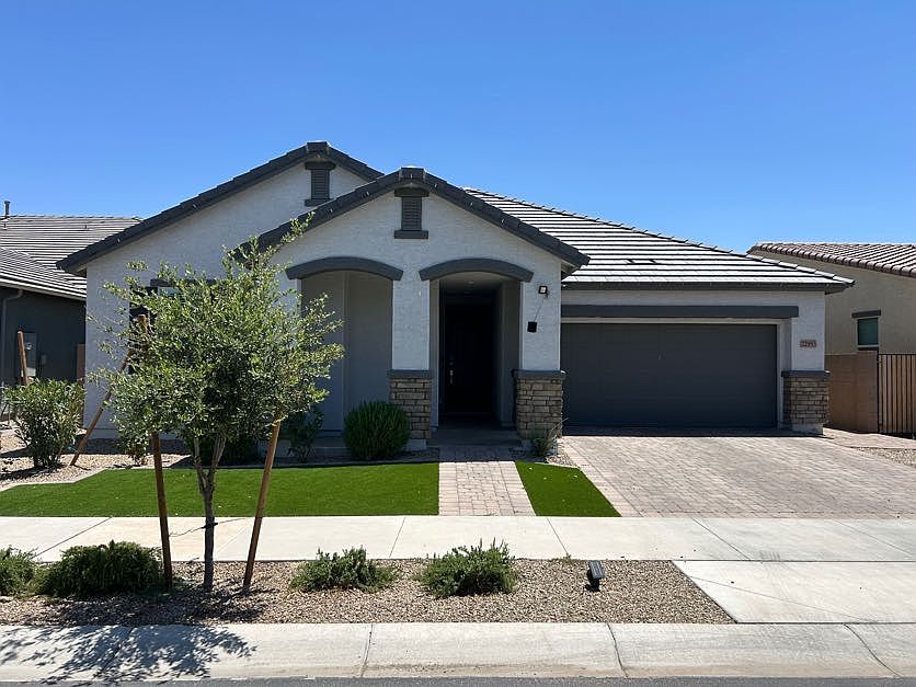 1st image of 22953 E Poco Calle