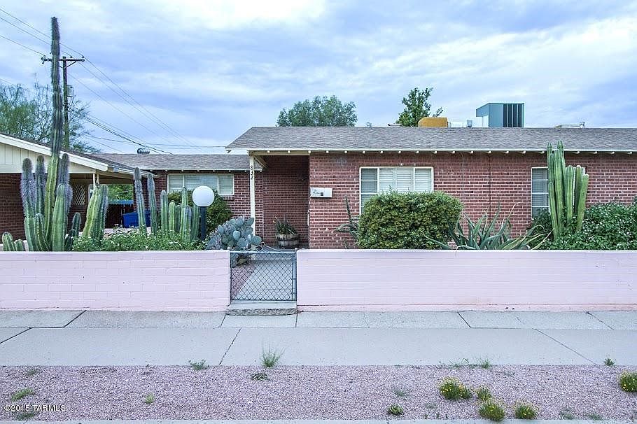 1st image of 830 S Treat Ave