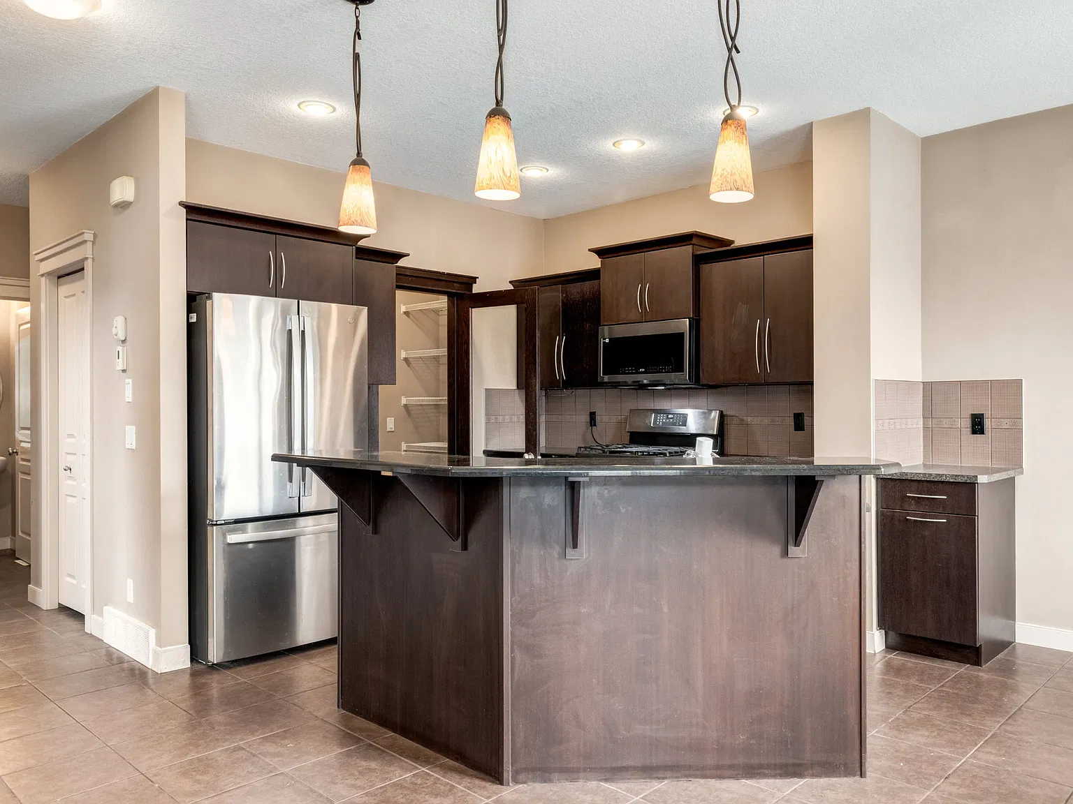 226 silverado bank circle sw calgary — Photo 3