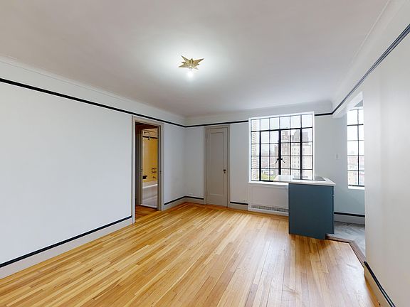 4th image of 1 Christopher St APT 16B