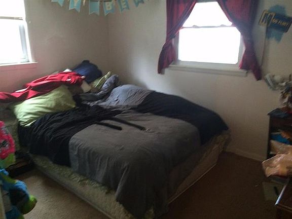 4th image of 1309 Pettibone Ave