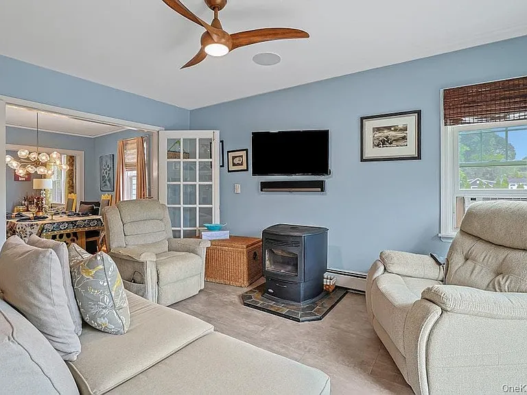 21 Anderson Ave — Photo 20
