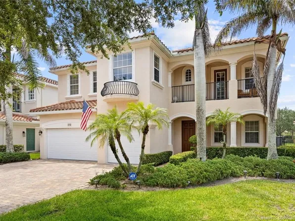 5718 SW Bald Eagle Dr, Palm City, FL 34990
